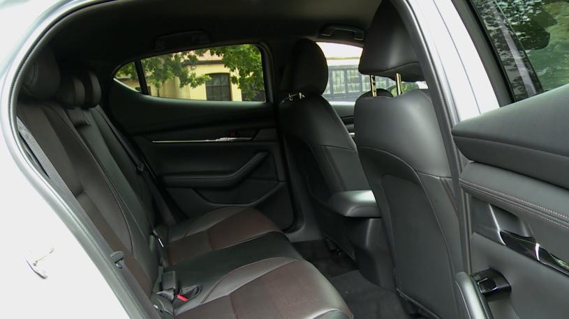 3433127 2.0 e-Skyactiv X MHEV [186] Centre-Line 5dr