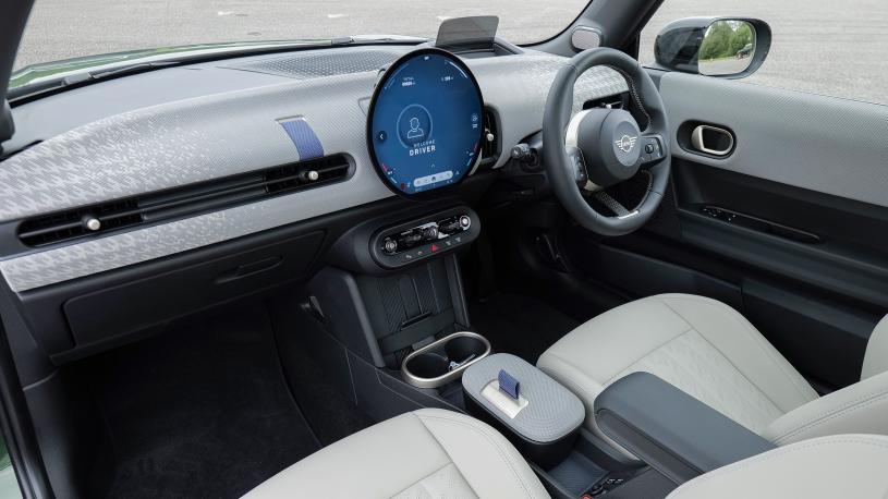 3433109 1.5 C Sport [Level 2] 3dr Auto